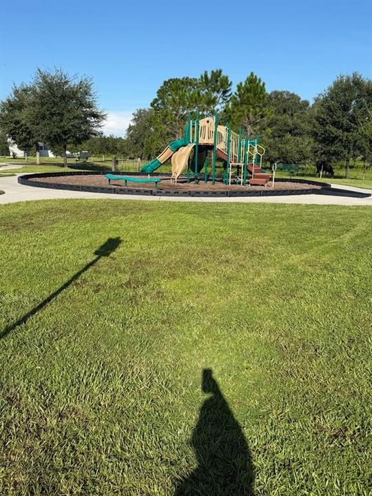 Active With Contract: $2,495 (4 beds, 3 baths, 2719 Square Feet)