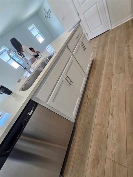 For Rent: $2,750 (4 beds, 3 baths, 2719 Square Feet)