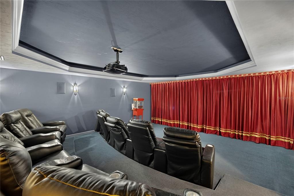 На продажу: $985,000 (4 спален, 3 ванн, 3655 Квадратных фут)