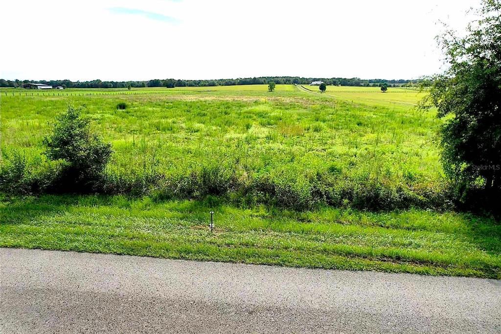 待售: $234,900 (10.20 acres)