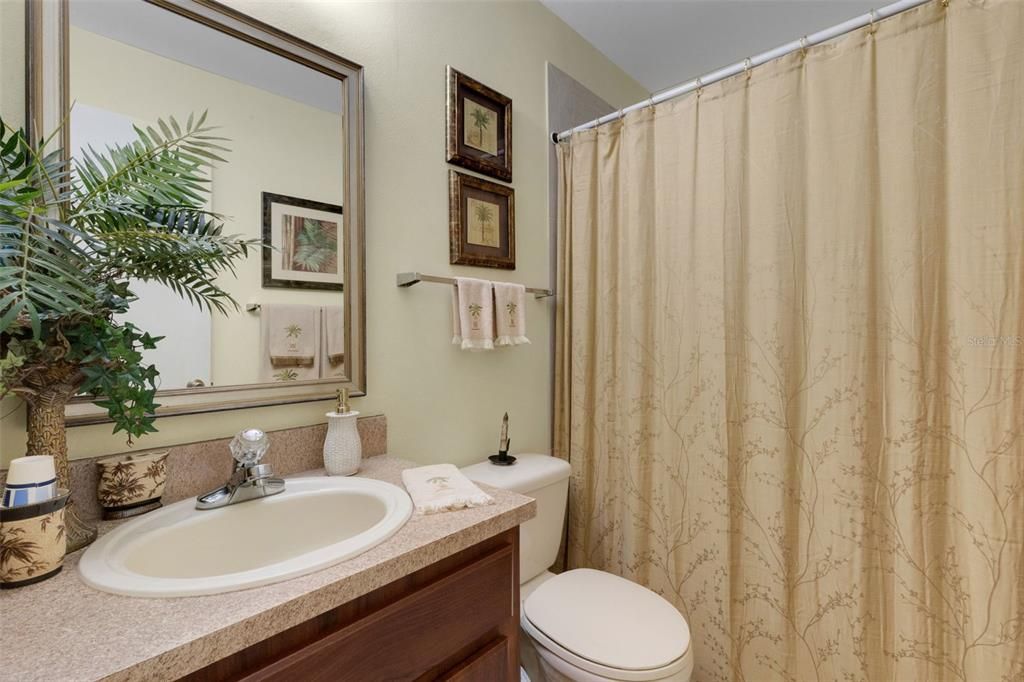 En Venta: $169,000 (2 camas, 2 baños, 960 Pies cuadrados)