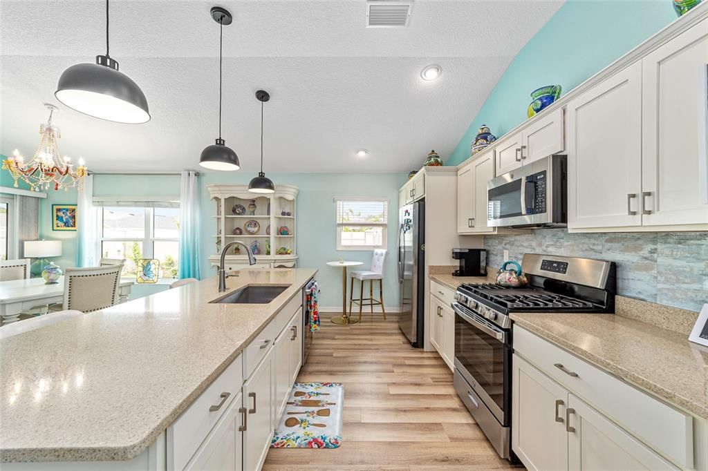 En Venta: $435,000 (3 camas, 2 baños, 1656 Pies cuadrados)