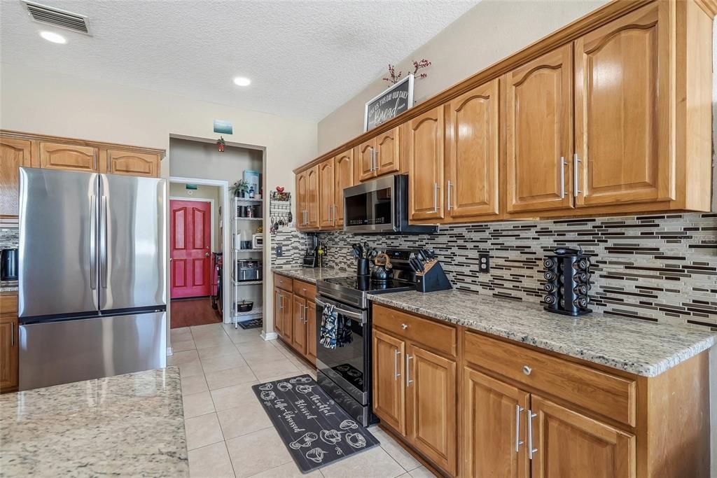 En Venta: $475,000 (5 camas, 3 baños, 3510 Pies cuadrados)