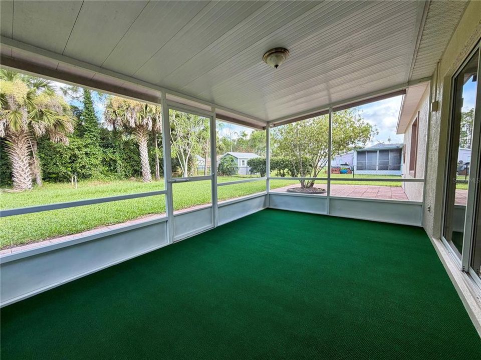 For Sale: $265,000 (3 beds, 2 baths, 1282 Square Feet)