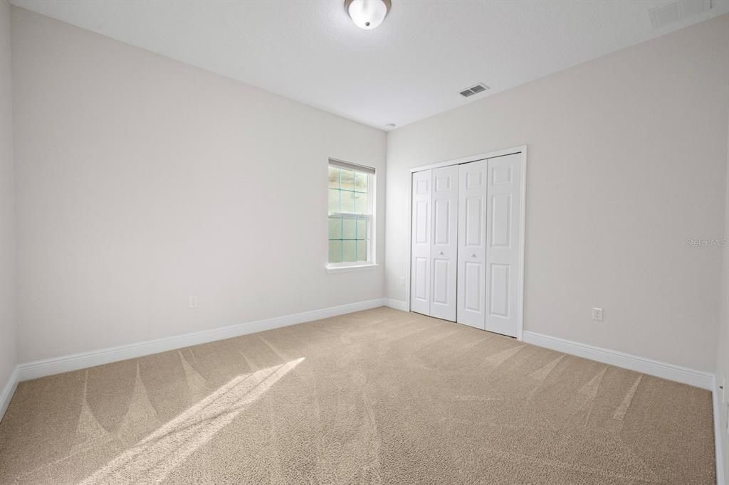 For Rent: $2,950 (3 beds, 2 baths, 1956 Square Feet)