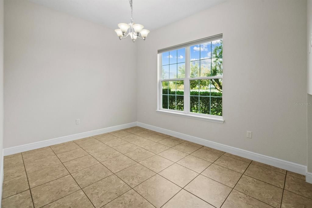 For Rent: $2,950 (3 beds, 2 baths, 1956 Square Feet)