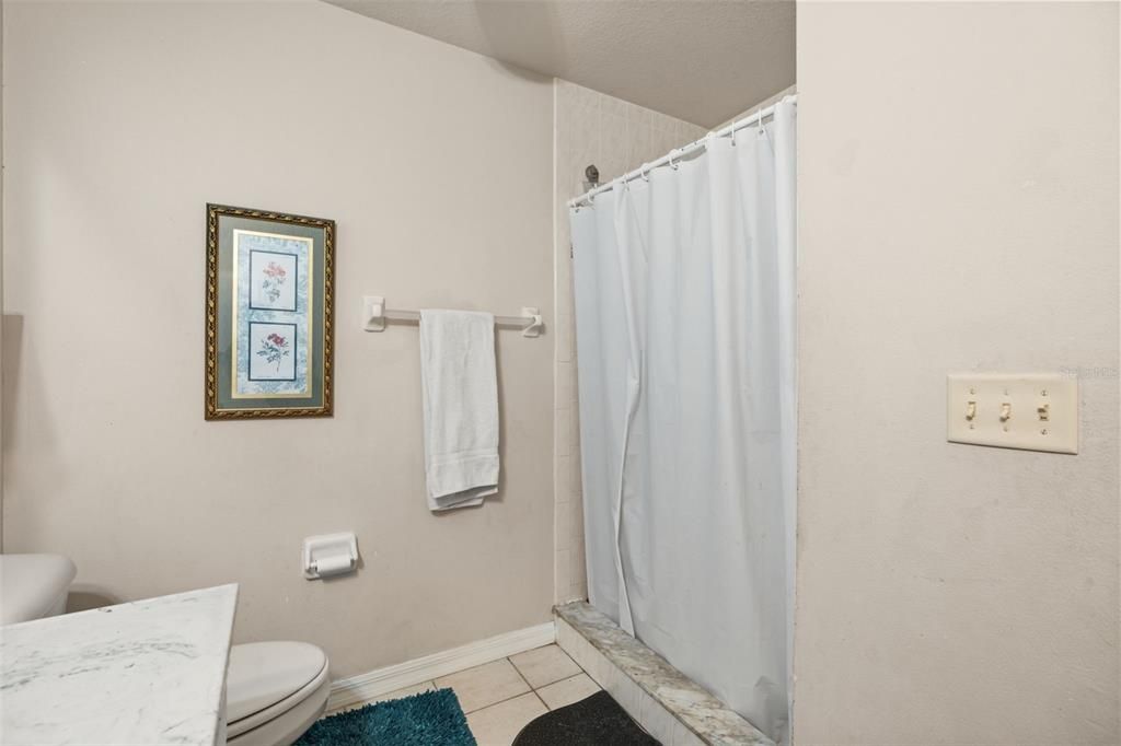 На продажу: $499,900 (3 спален, 2 ванн, 1628 Квадратных фут)