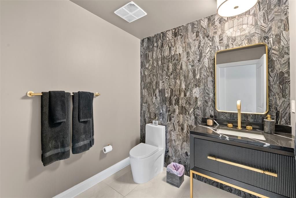 For Sale: $1,599,000 (2 beds, 2 baths, 2636 Square Feet)