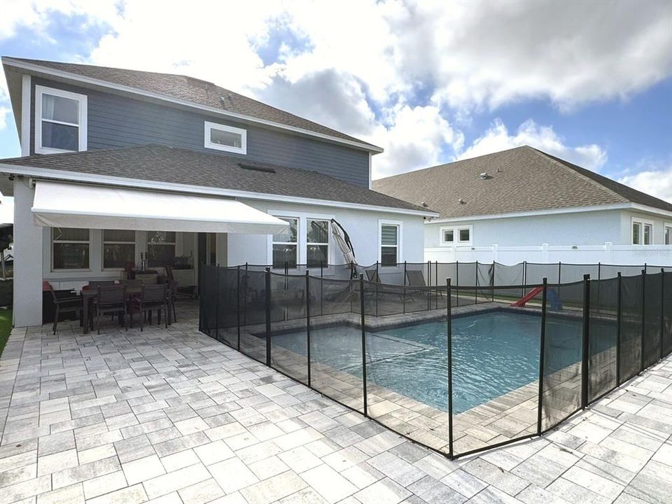 For Sale: $799,000 (4 beds, 3 baths, 2832 Square Feet)