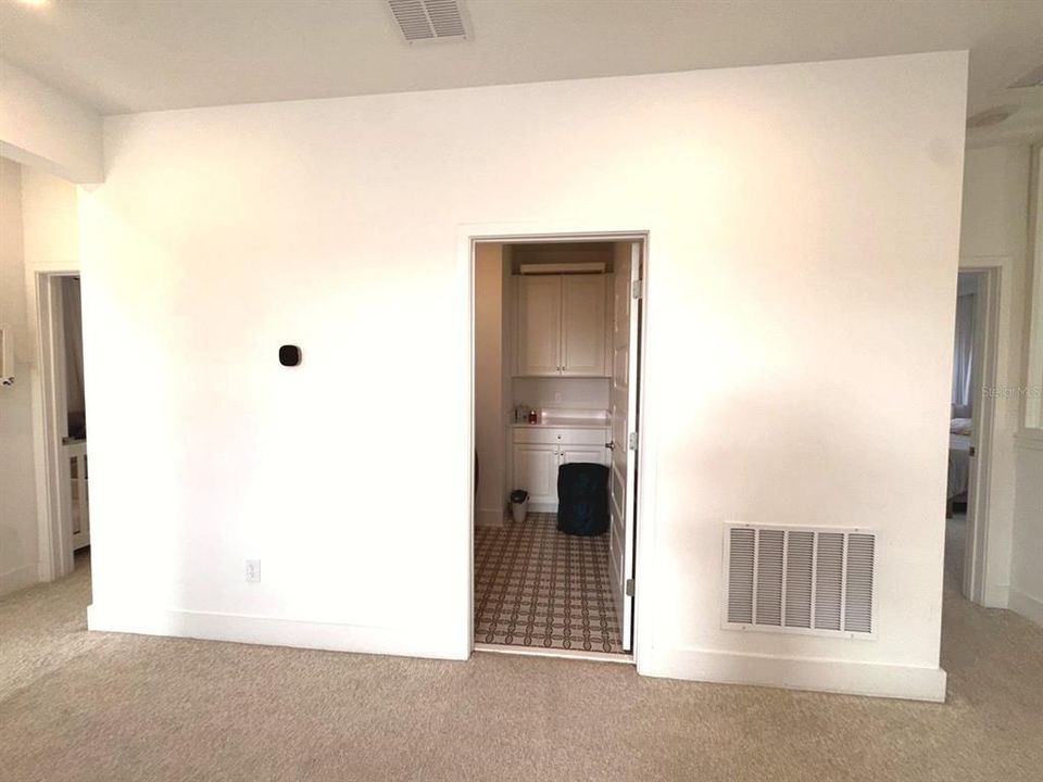 For Sale: $799,000 (4 beds, 3 baths, 2832 Square Feet)