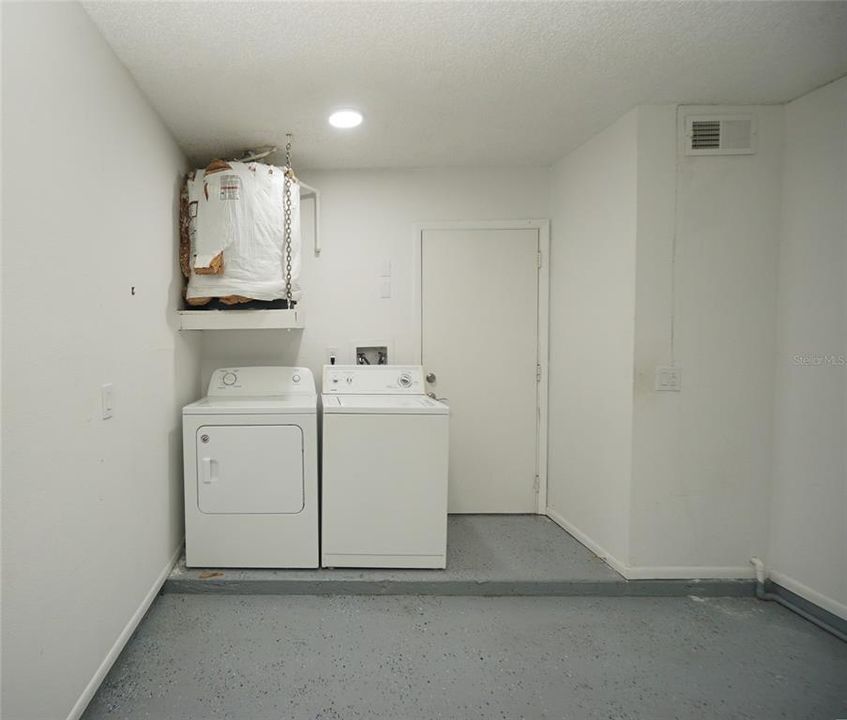 В аренду: $2,200 (3 спален, 2 ванн, 1541 Квадратных фут)