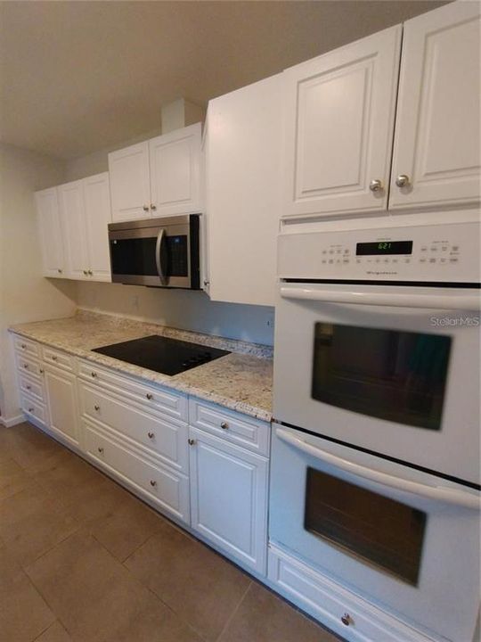 В аренду: $1,600 (4 спален, 2 ванн, 1356 Квадратных фут)