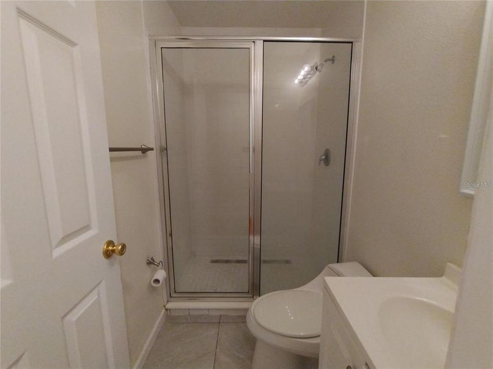 В аренду: $1,600 (4 спален, 2 ванн, 1356 Квадратных фут)