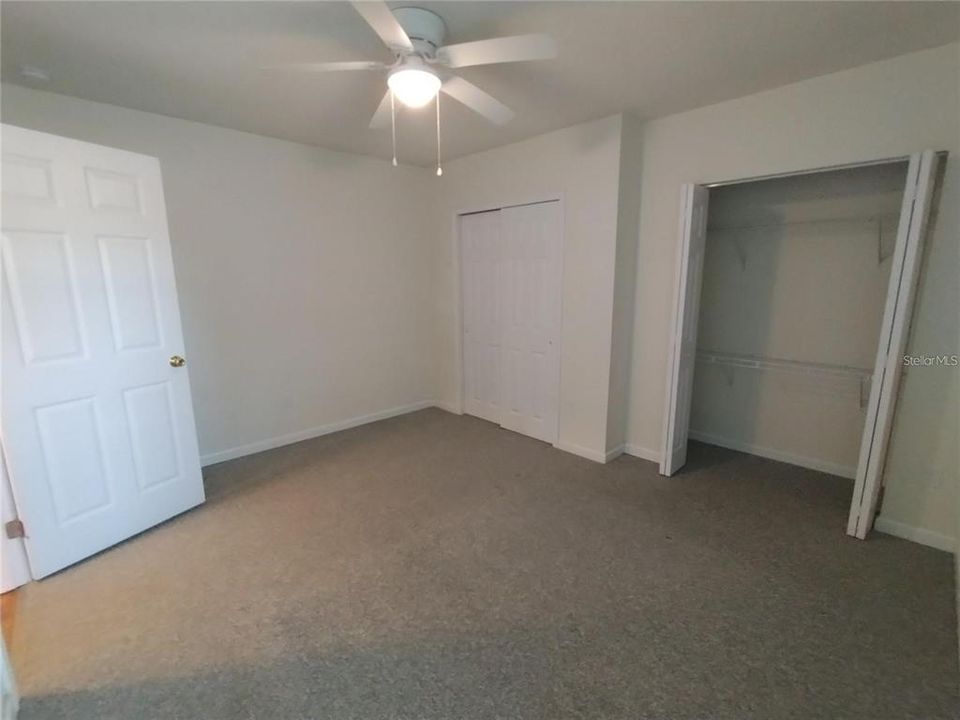 В аренду: $1,600 (4 спален, 2 ванн, 1356 Квадратных фут)