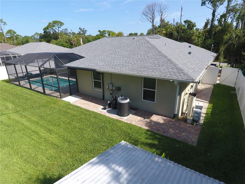 En Venta: $460,000 (4 camas, 2 baños, 2235 Pies cuadrados)
