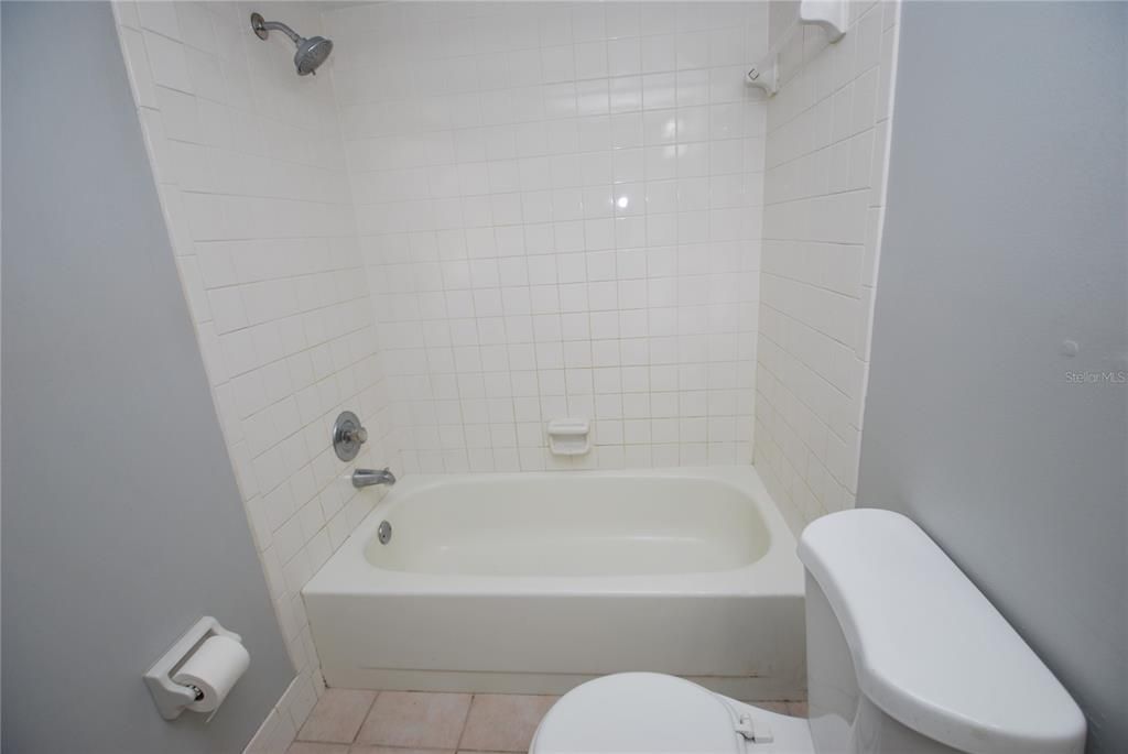 В аренду: $2,150 (3 спален, 2 ванн, 1292 Квадратных фут)