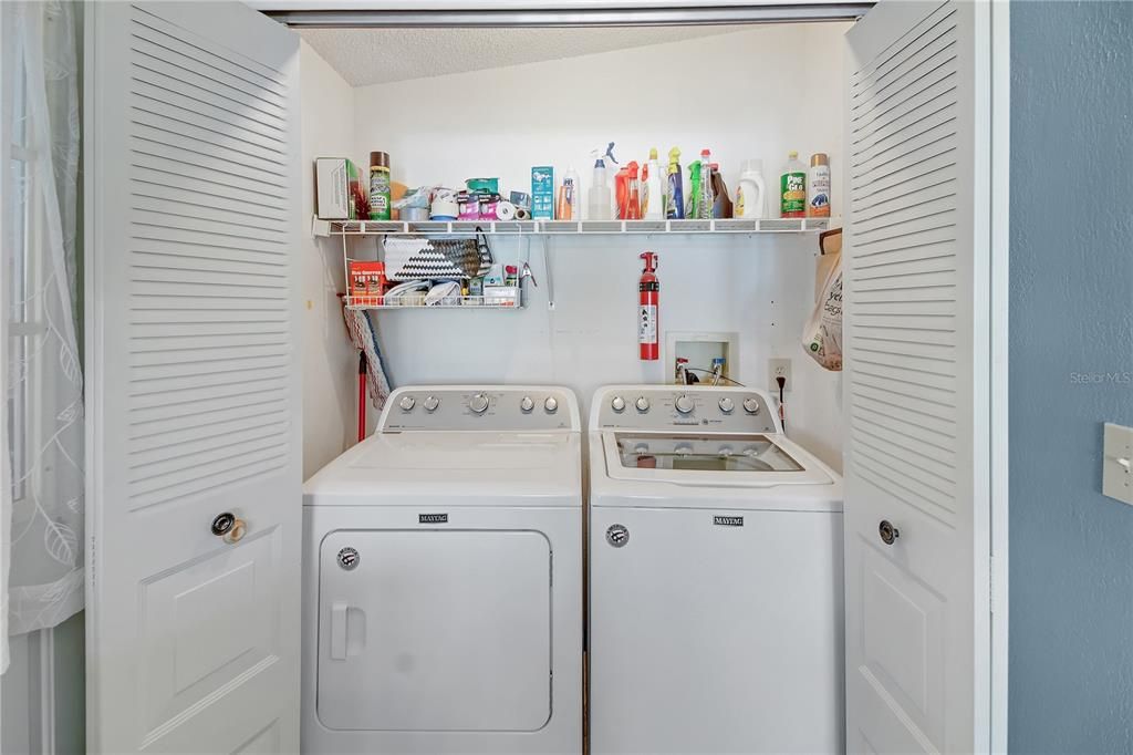 For Sale: $229,999 (2 beds, 2 baths, 1300 Square Feet)