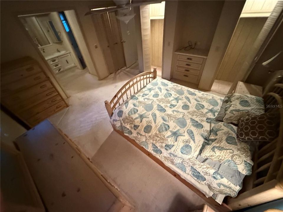 For Sale: $89,900 (2 beds, 2 baths, 1320 Square Feet)