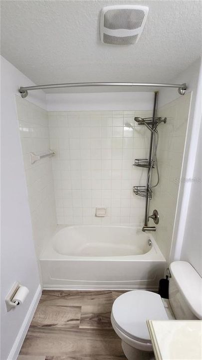 En Renta: $2,625 (4 camas, 3 baños, 1903 Pies cuadrados)