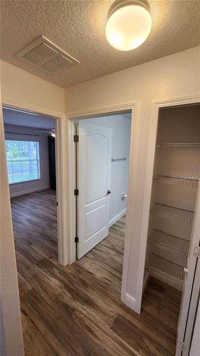 En Renta: $2,625 (4 camas, 3 baños, 1903 Pies cuadrados)