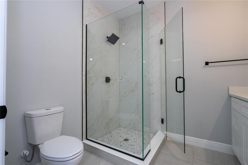 На продажу: $599,900 (4 спален, 4 ванн, 2724 Квадратных фут)