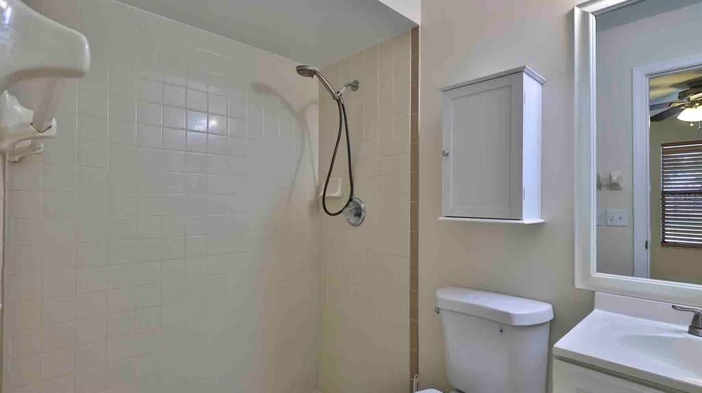 En Venta: $319,000 (3 camas, 2 baños, 1200 Pies cuadrados)