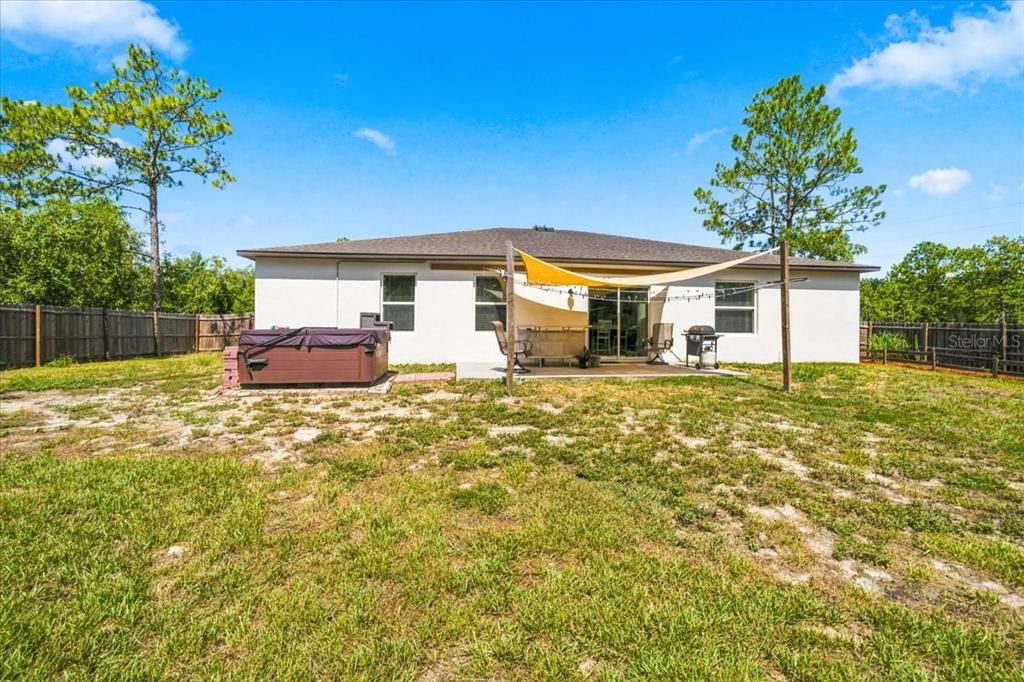 En Venta: $369,900 (4 camas, 2 baños, 2039 Pies cuadrados)