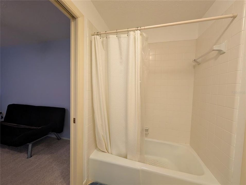 For Sale: $349,555 (3 beds, 2 baths, 1847 Square Feet)