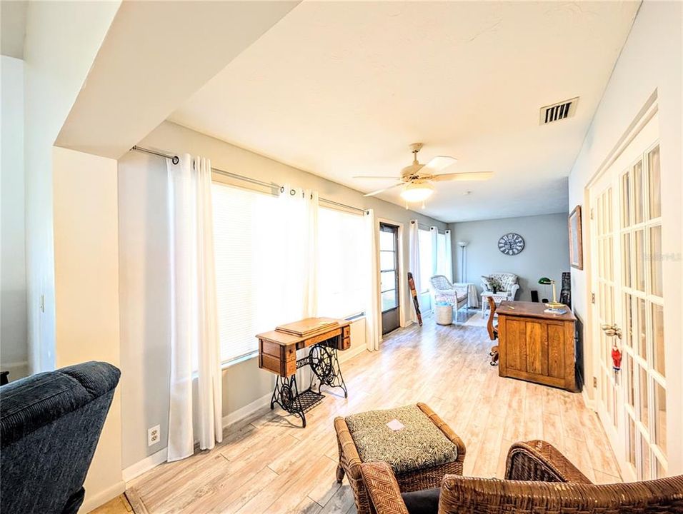 For Sale: $349,555 (3 beds, 2 baths, 1847 Square Feet)