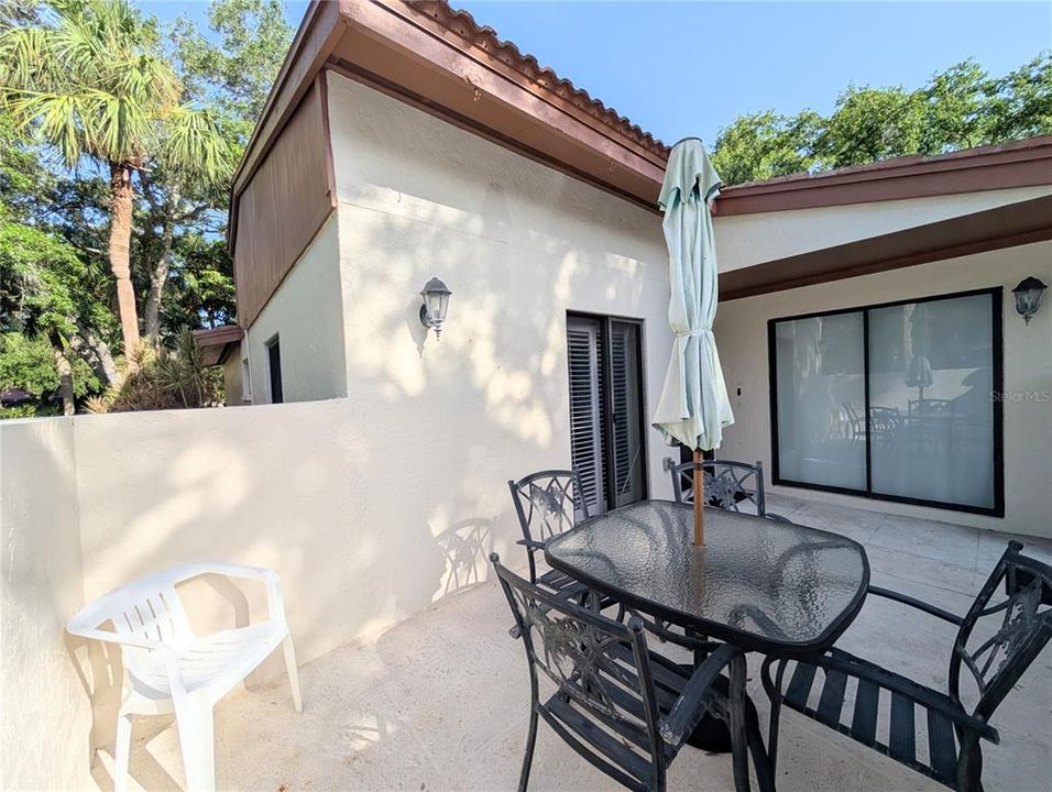 For Sale: $349,555 (3 beds, 2 baths, 1847 Square Feet)