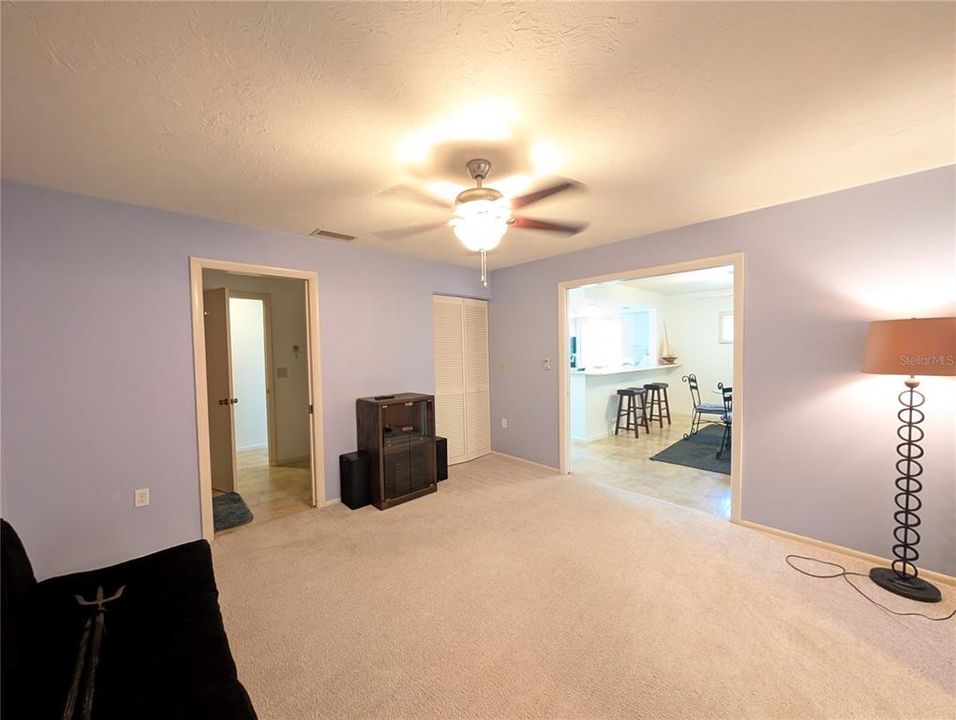 For Sale: $349,555 (3 beds, 2 baths, 1847 Square Feet)