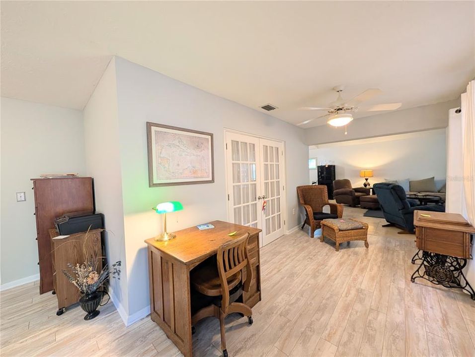 For Sale: $349,555 (3 beds, 2 baths, 1847 Square Feet)