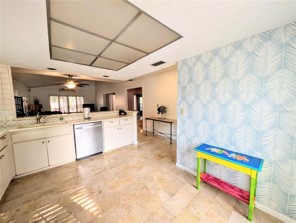 For Sale: $349,555 (3 beds, 2 baths, 1847 Square Feet)