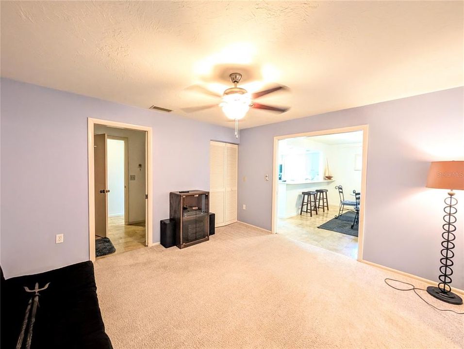 For Sale: $349,555 (3 beds, 2 baths, 1847 Square Feet)