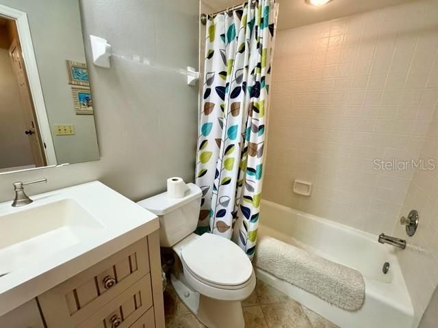 For Rent: $4,000 (2 beds, 2 baths, 1212 Square Feet)