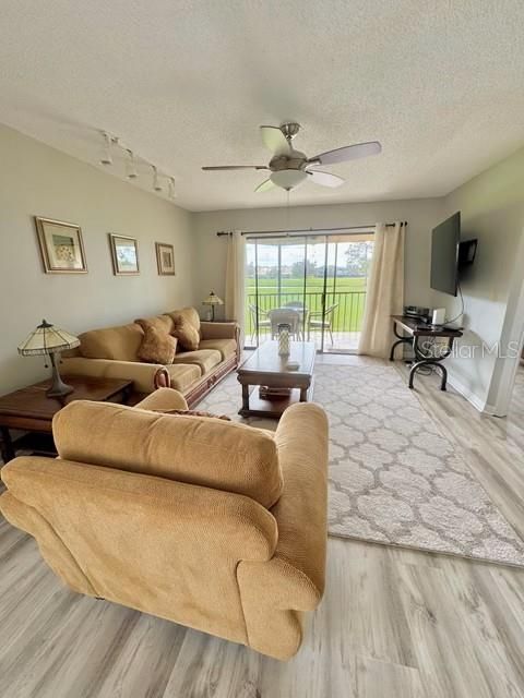 For Rent: $4,000 (2 beds, 2 baths, 1212 Square Feet)