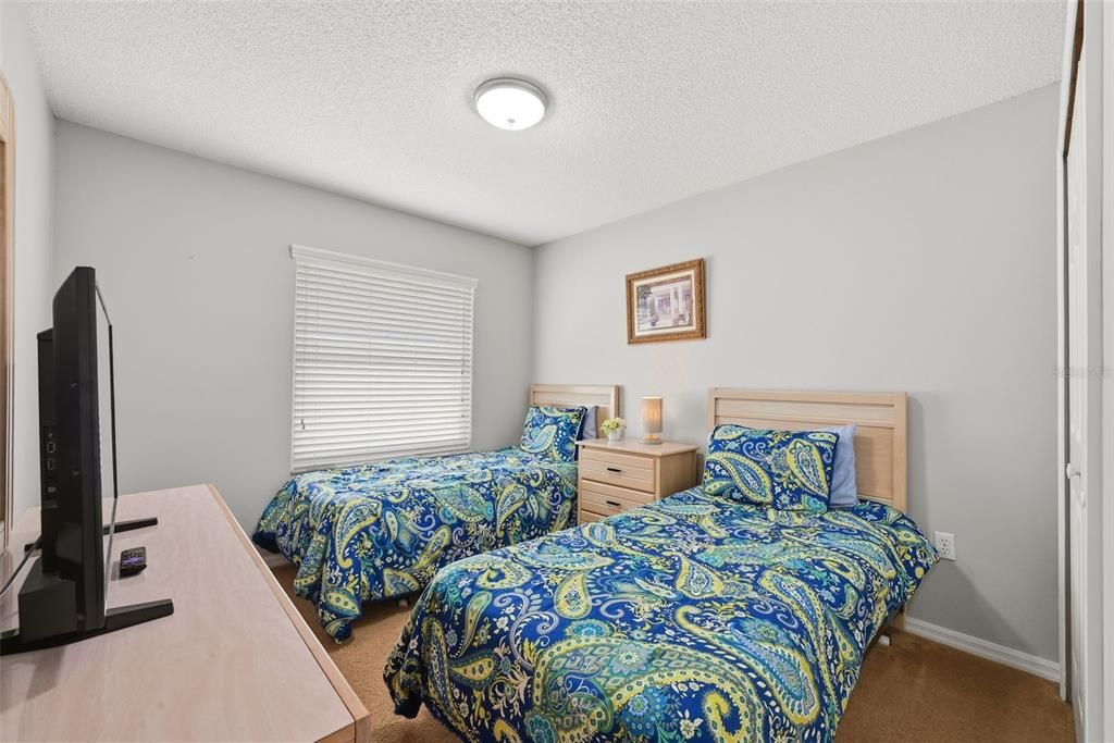 For Sale: $395,000 (4 beds, 2 baths, 1588 Square Feet)