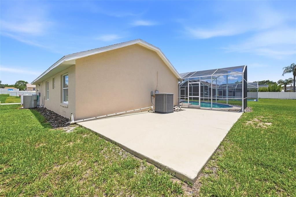 For Sale: $395,000 (4 beds, 2 baths, 1588 Square Feet)