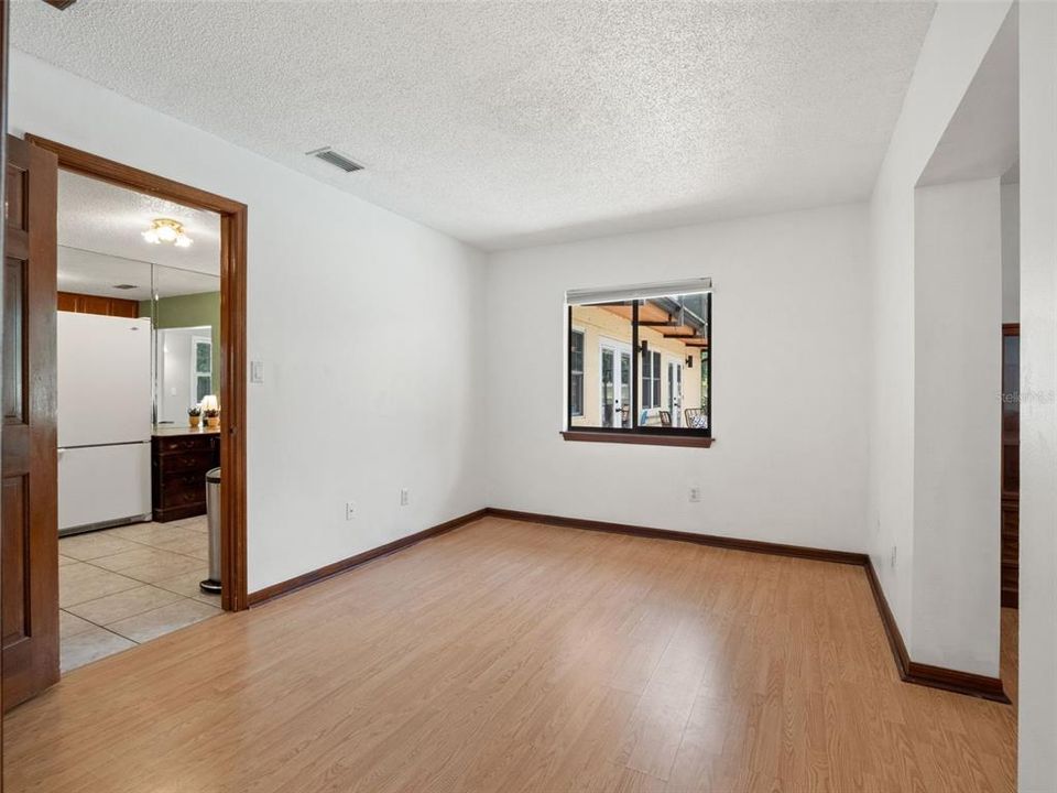 For Sale: $895,000 (6 beds, 4 baths, 4195 Square Feet)