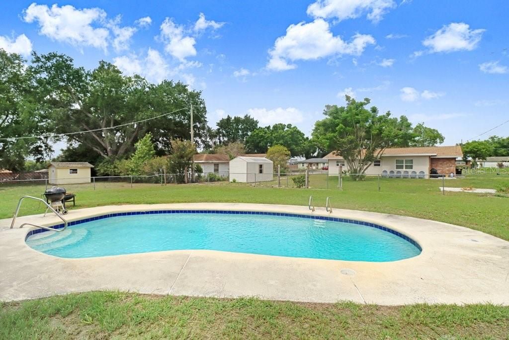 For Sale: $279,900 (3 beds, 2 baths, 1510 Square Feet)