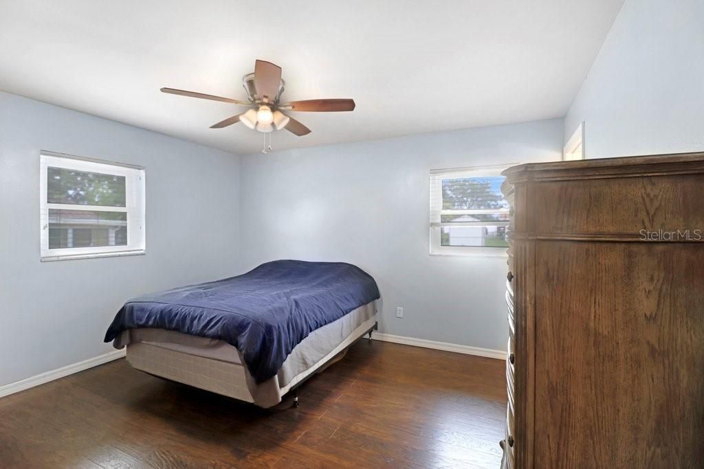 For Sale: $279,900 (3 beds, 2 baths, 1510 Square Feet)