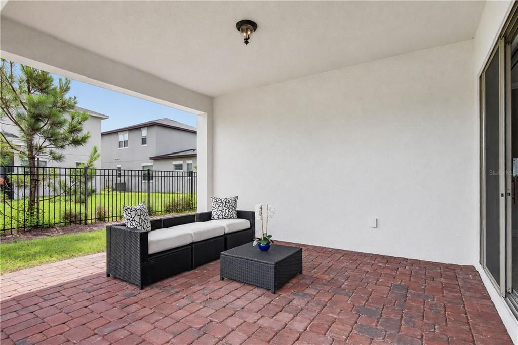 For Sale: $598,000 (4 beds, 3 baths, 2717 Square Feet)