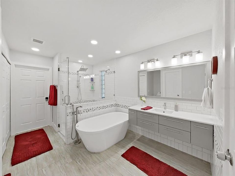 For Sale: $519,900 (3 beds, 2 baths, 1621 Square Feet)