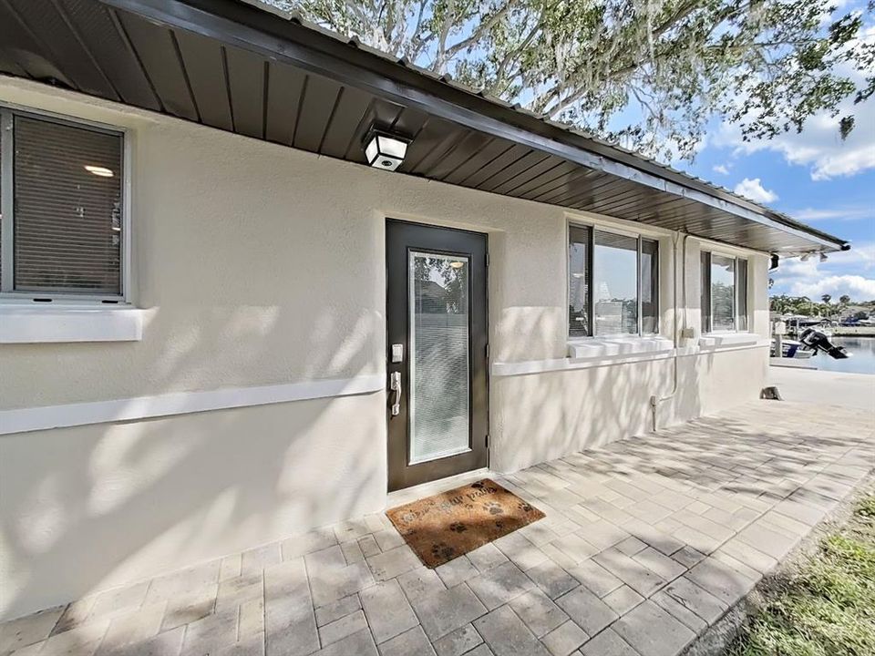 For Sale: $519,900 (3 beds, 2 baths, 1621 Square Feet)