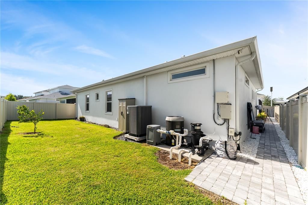 En Venta: $675,000 (4 camas, 3 baños, 2350 Pies cuadrados)