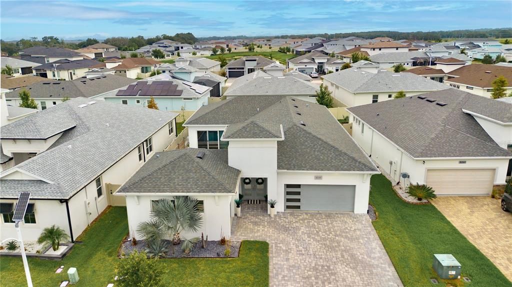 En Venta: $675,000 (4 camas, 3 baños, 2350 Pies cuadrados)