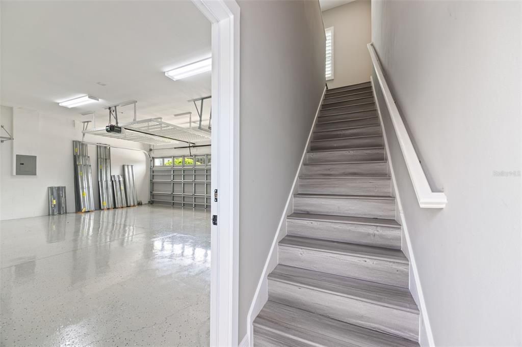 For Sale: $550,000 (5 beds, 4 baths, 3158 Square Feet)