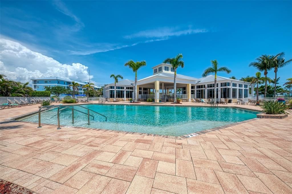 На продажу: $195,000 (2 спален, 2 ванн, 996 Квадратных фут)