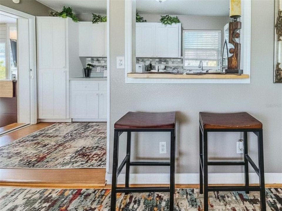 En Venta: $384,900 (2 camas, 1 baños, 1000 Pies cuadrados)