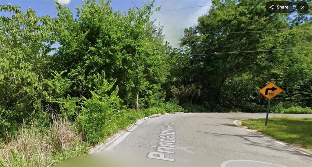 На продажу: $99,000 (1.30 acres)